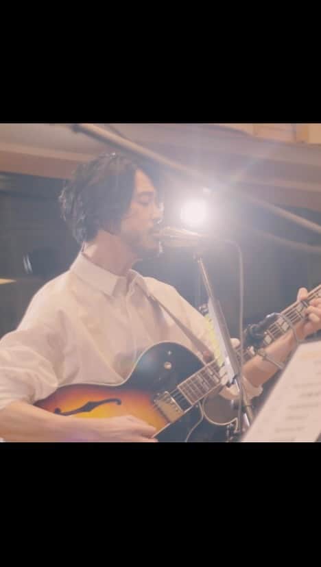 大橋トリオのインスタグラム：「. New EP「#カラタチの夢」 2023.11.8 Release  初回生産限定映像付き商品より 「ONKIO HAUS」でセッションした スタジオライブの全曲ダイジェスト公開！  YouTubeで是非チェックしてください🕊️  #大橋トリオ」
