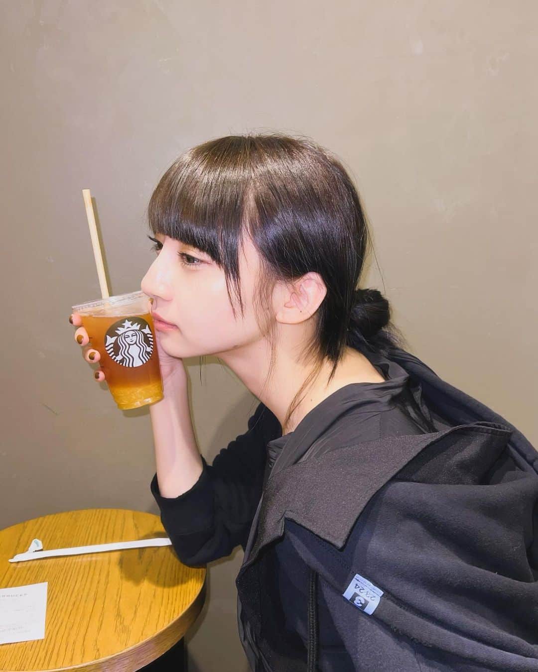 荻野由佳のインスタグラム：「ゆずシトラスティー！ 夜はもう寒いー！」
