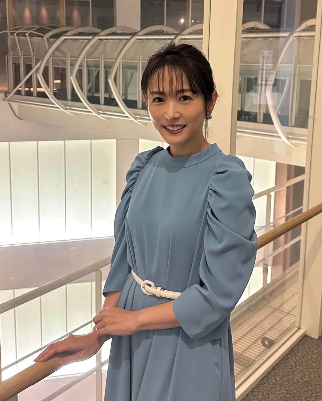 高島彩のインスタグラム：「今夜9時〜 #ワールド極限ミステリー ぜひご覧ください！  ヘアメイク @h.m.s.mika   ワンピース @troisiemechaco  #高島彩」