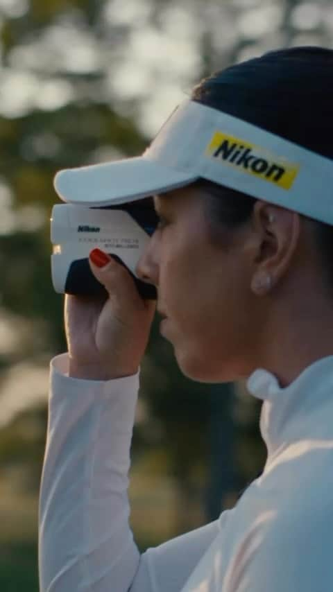 ジョージア・ホールのインスタグラム：「AD You will see me using my NIKON COOLSHOT PROII STABILIZED rangefinder every time I play on Tour. It offers me unparalleled precision, speed and accuracy. With HYPER READ technology and the crystal-clear OLED display which provides near-instant measurements allowing me more options for my shots. STABILIZED technology gives me an uncompromised, calm and steady view of the course so I always remain on target. @nikoneurope @Lpgatour #nikongolf #coolshot」