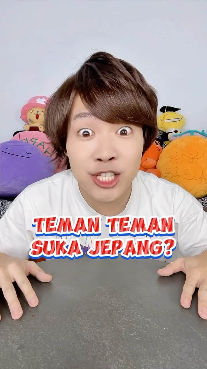 そこらへん元気のインスタグラム：「Kalian bisa jawab samua?😏  BUAT LIBURAN KAMU SEMAKIN SERU BERSAMA @Jabatowisata !  “Japan Kampung Stay Experience”  Dengan harga terjangkau, kamu sudah bisa menikmati perjalanan wisata ke Jepang dengan aman dan nyaman!  📆Periode keberangkatan : 26 Nov - 2 Des 2023  🗼Lama wisata : 7 hari 6 malam ✈️Maskapai penerbangan : ANA ⛩️Kota wisata tujuan : ✅Hiroshima ✅Shimane ✅Tokyo  Yuk rencanakan liburan kamu kali ini bersama teman, keluarga, atau pasangan kamu❤️  Perjalanan ini hanya untuk 10 orang tercepat saja!  Info lebih lanjut kamu bisa menghubungi melalui : Email : csd@jabatojkt.com Whatsapp : 0821-2444-902 Website : jabatowisata.com  Atau langsung daftar dengan klik link yang tertera di bio instagram @jabatowisata  Yuk, daftarkan diri kamu sekarang!」