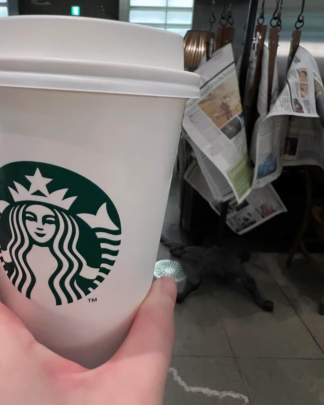 伊藤彩華のインスタグラム：「Failure is success if we learn from it. #cappuccino #starbucks」