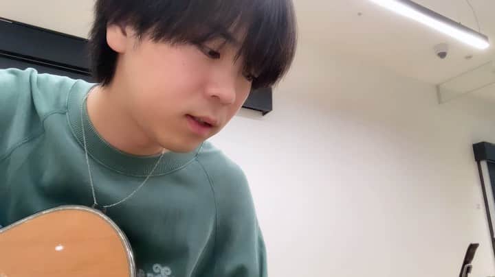しゅうじのインスタグラム：「そのうち消すやつ  #ラブソング」