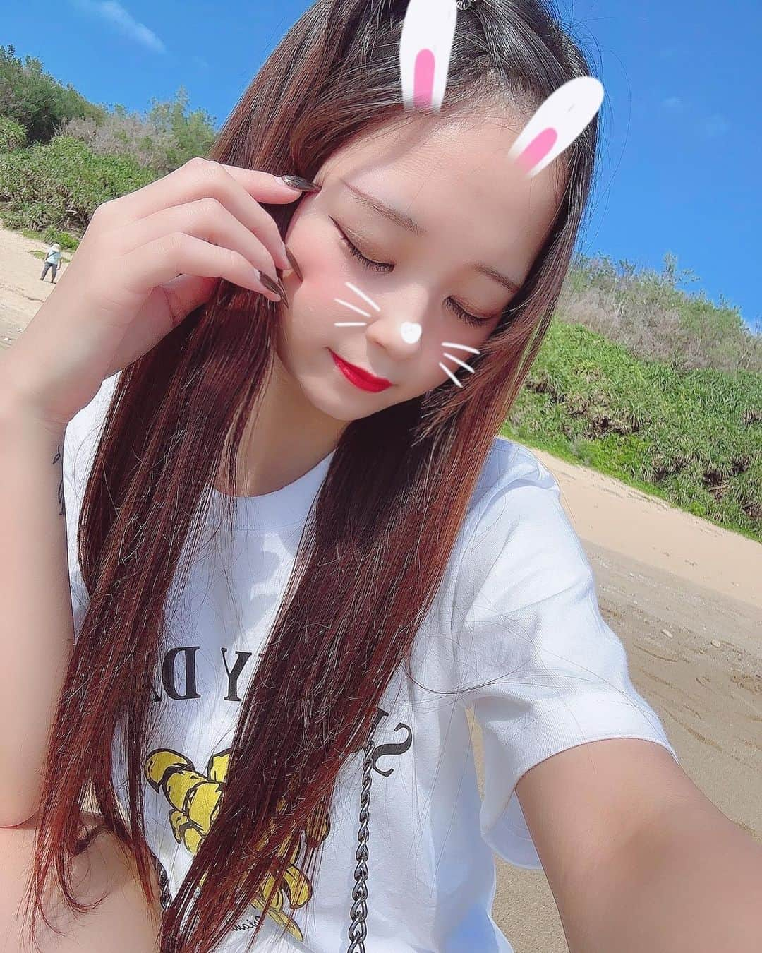 阿野春菜のインスタグラム：「なちゅ終わり☁️🏖️」