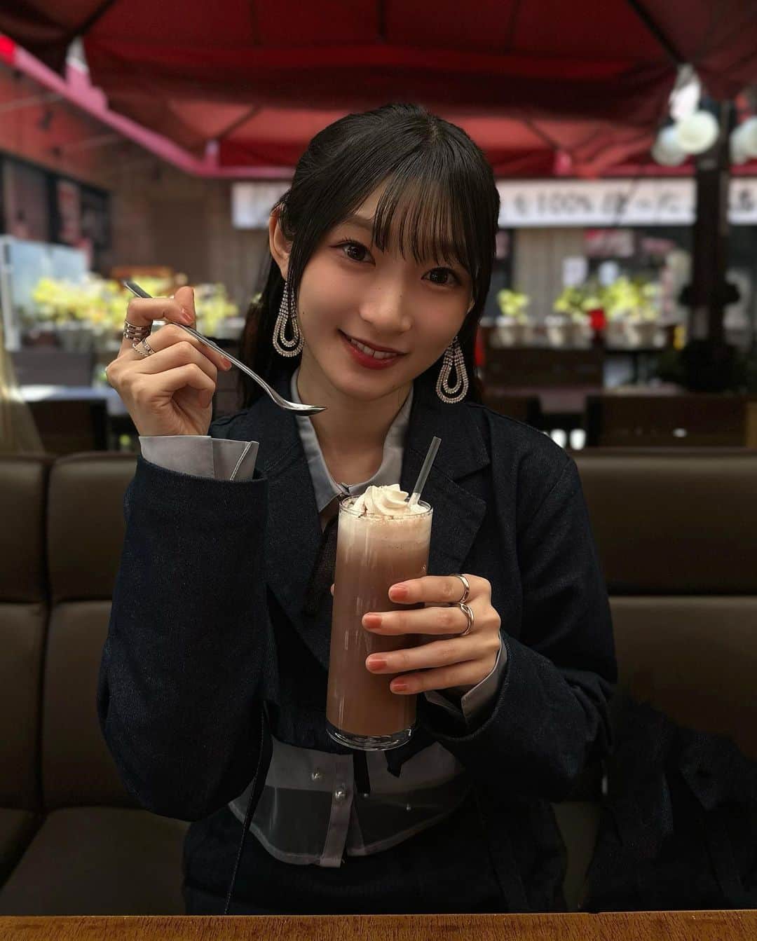 のインスタグラム：「♡  カフェで☕✧  #Mg撮影 #ココア #美味しかった」