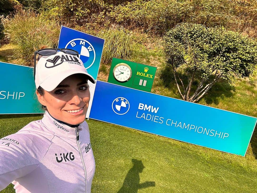 ギャビー・ロペスさんのインスタグラム写真 - (ギャビー・ロペスInstagram)「Muy contenta de competir esta semana en el BMW Ladies Championship en Corea  @bmwdemexico @bmw_golfsport #bmw #ix3 #bmwMexico  Happy to be in Korea to compete at the BMW Ladies Championship  #bmw #ix3」10月18日 20時52分 - gabylopezgolf