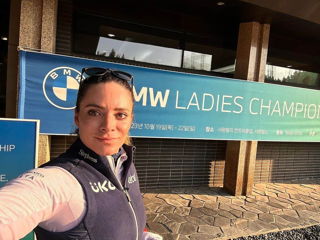 ギャビー・ロペスさんのインスタグラム写真 - (ギャビー・ロペスInstagram)「Muy contenta de competir esta semana en el BMW Ladies Championship en Corea  @bmwdemexico @bmw_golfsport #bmw #ix3 #bmwMexico  Happy to be in Korea to compete at the BMW Ladies Championship  #bmw #ix3」10月18日 20時52分 - gabylopezgolf