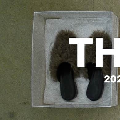 ウィムガゼットさんのインスタグラム写真 - (ウィムガゼットInstagram)「. 【THE PAUSE 2023 AUTUMN & WINTER COLLECTION】.  Shoes(THE PAUSE)¥16,500  #thepause #ザポーズ #whimgazette #ウィムガゼット #2023aw #2023autumnandwinter #シューズ #サンダル #ミュール #エコファー #ファー #ファーサンダル #秋コーデ #冬コーデ #秋冬コーデ #新作 #新作コーデ #再入荷 #人気 #人気商品」10月18日 21時21分 - whimgazette_official