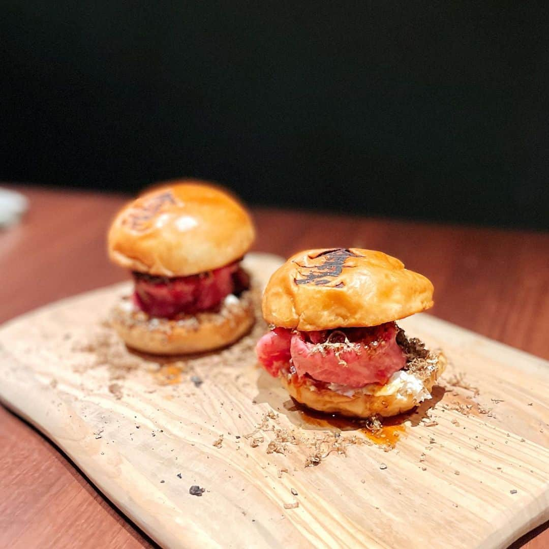 瀬口かなさんのインスタグラム写真 - (瀬口かなInstagram)「先日東京に行った時に食べたご飯☺️  最近は行ってもすぐ帰ってたから久しぶりにゆっくりお友達とご飯できて、東京ってやっぱ良いお店沢山だぁ🥹てなってた笑  本当に美味しかったからまた絶対に行きたいです！🙏  #東京グルメ #外苑前ディナー #合奇苑 #外苑前 #外苑前グルメ #表参道ディナー #南青山 #南青山グルメ」10月18日 21時31分 - seguchikana