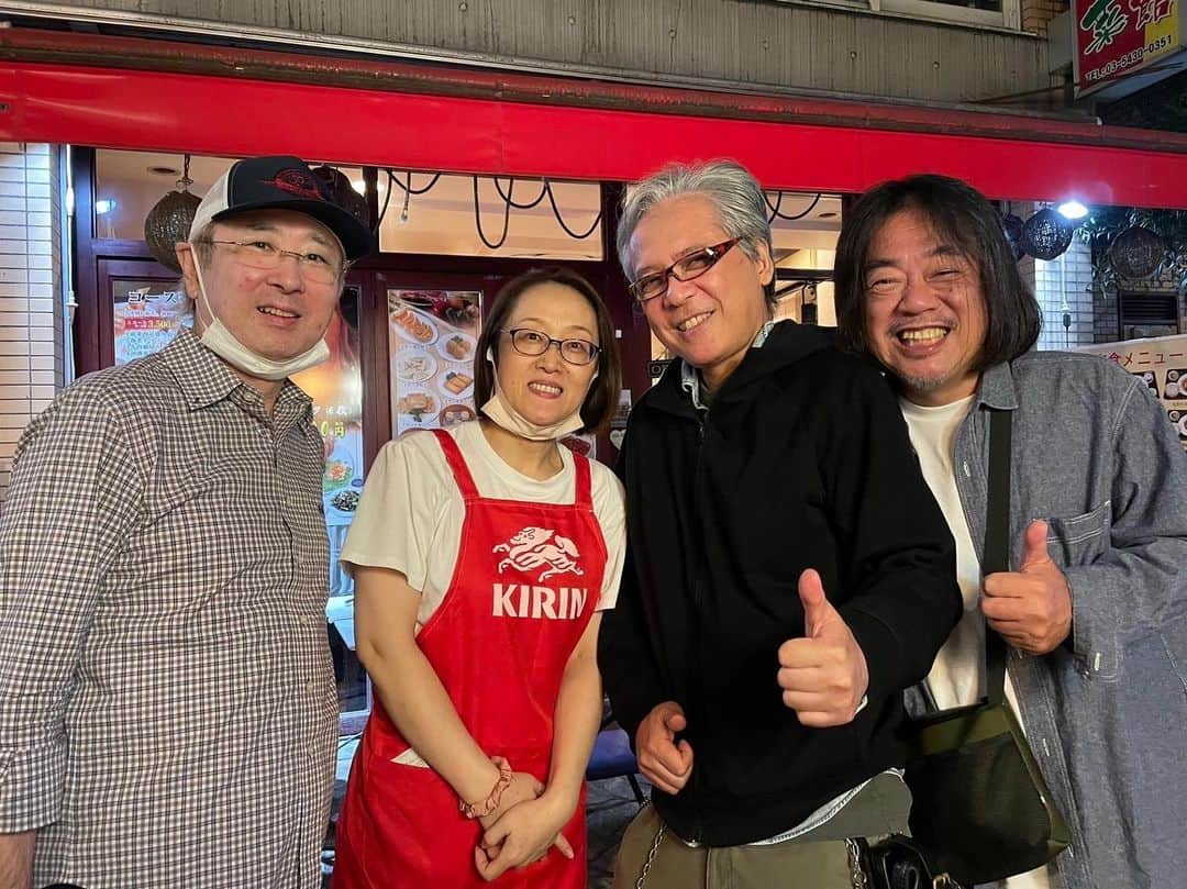 石黒彰のインスタグラム：「楽しく下北沢で盛り上がっております😆。」
