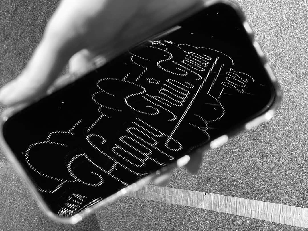 のインスタグラム：「#HappyTrainTour2023 福岡まで無事に終わりました🚃 きてくださったおひさまの皆さん、ありがとうございました🌞おひさまパワー凄過ぎます。本当に全部が楽しかったー！  11月8日に発売される2ndアルバムにライブ映像が収録されます！早速！お楽しみに🚃  #近くにいたメンバーに協力してもらって #ﾋｯﾋｰトレイン動画撮り溜めてました #日向坂46 #kumigram」