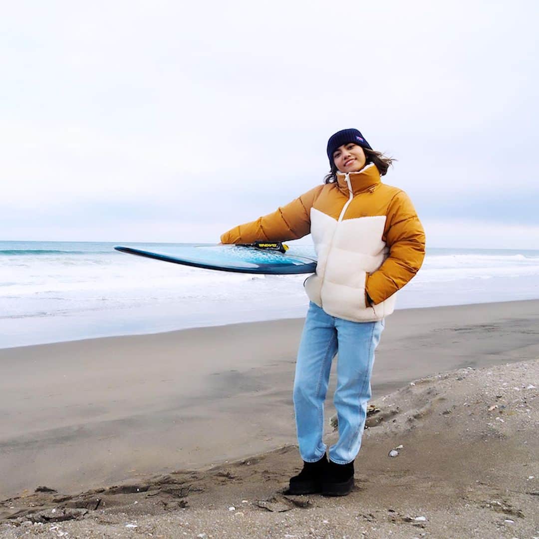 BillabongWomensJapanのインスタグラム：「この冬のアウターは撥水加工を施した、ボリュームのあるSHERPA JACKETで暖かく過ごそう #BillabongAdventureDivision」