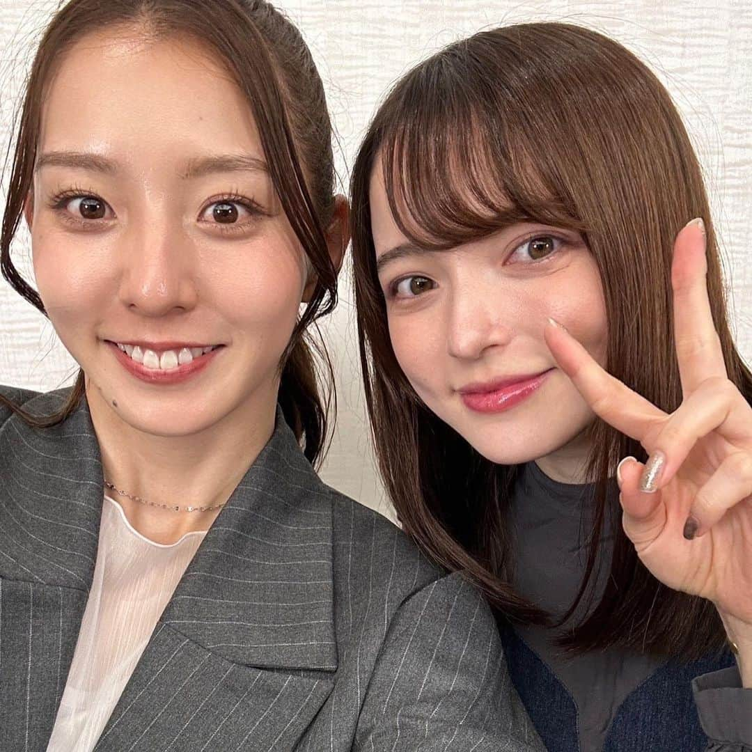 宮原華音さんのインスタグラム写真 - (宮原華音Instagram)「週プレオンラインサイン会 ありがとうございました🫣✨  たくさんの方にご購入いただき 本当に幸せです！ 大好きなありちゃんと楽しみながら 愛を込めてサイン書かせてもらいました😊  まだまだ発売中ですので 雑誌もデジタル写真集も チェックよろしくお願いします🤍  #週プレ #週刊プレイボーイ #仮面ライダーガッチャード #kamenrider #冥黒の三姉妹 #クロトー #ラケシス #ビール」10月18日 22時01分 - miyahara_kanon