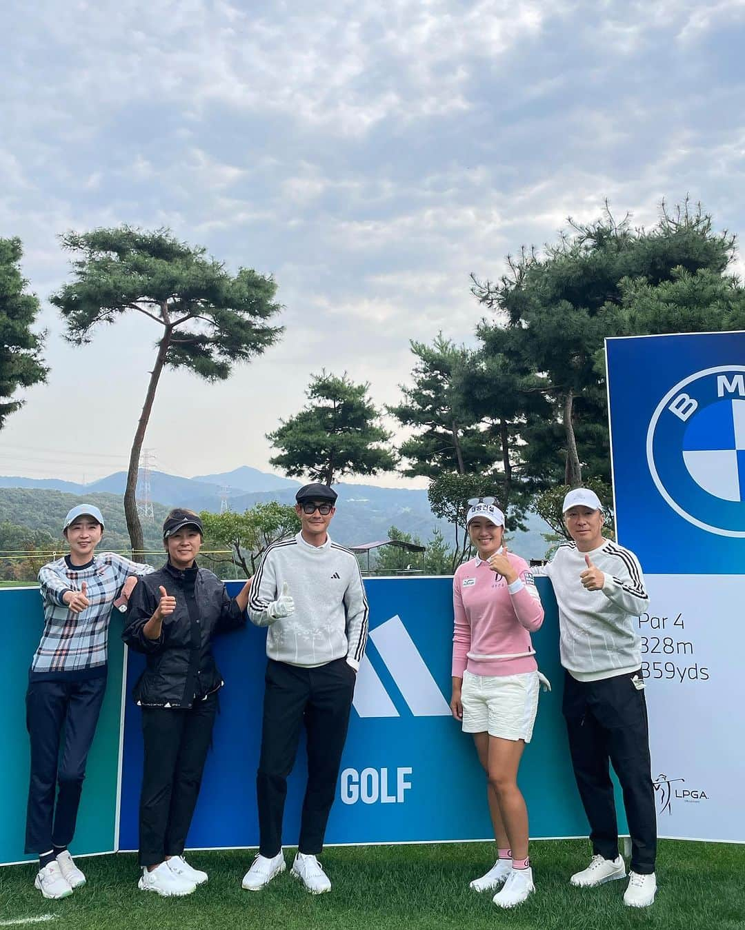 ペ・ジョンナムさんのインスタグラム写真 - (ペ・ジョンナムInstagram)「이정은6와 함께 bmw ladies championship 프로암😃⛳️🏌🏻‍♂️🥳🥳🥳 씩스 화이팅!!🏌️‍♀️👏👏👏 @bmw_korea @__________6ix @adidasgolf @lpga_korea #bmwladies #adidasgolf」10月18日 22時01分 - jungnam_bae