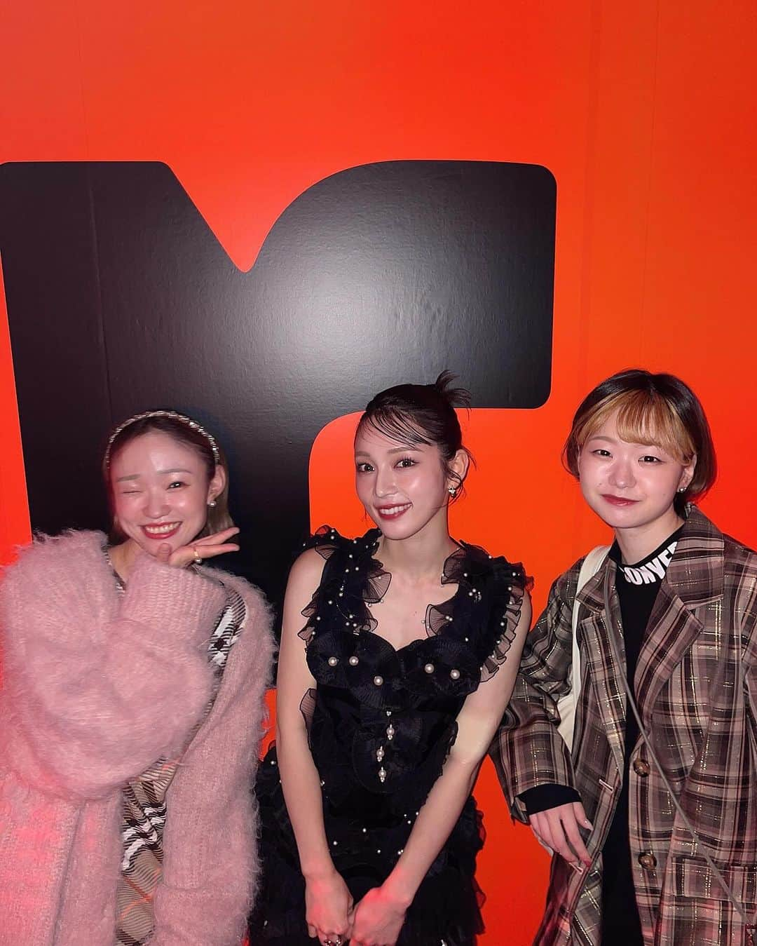 井田彩花さんのインスタグラム写真 - (井田彩花Instagram)「@ricafrosh.official 🎃🧡🖤  #ricafrosh #リカフロッシュ #古川優香 ちゃん💄 #リップティント #リップ」10月18日 22時19分 - idaayakatan