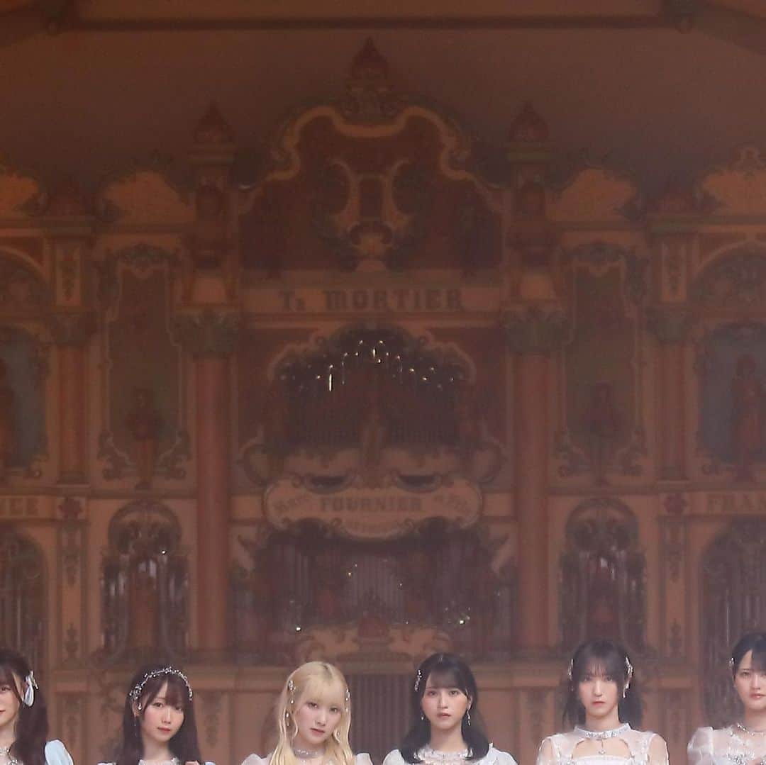 =LOVEのインスタグラム：「=LOVE 15th Single 「#ラストノートしか知らない」 アートワーク公開❄️  #イコラブ #イコールラブ」