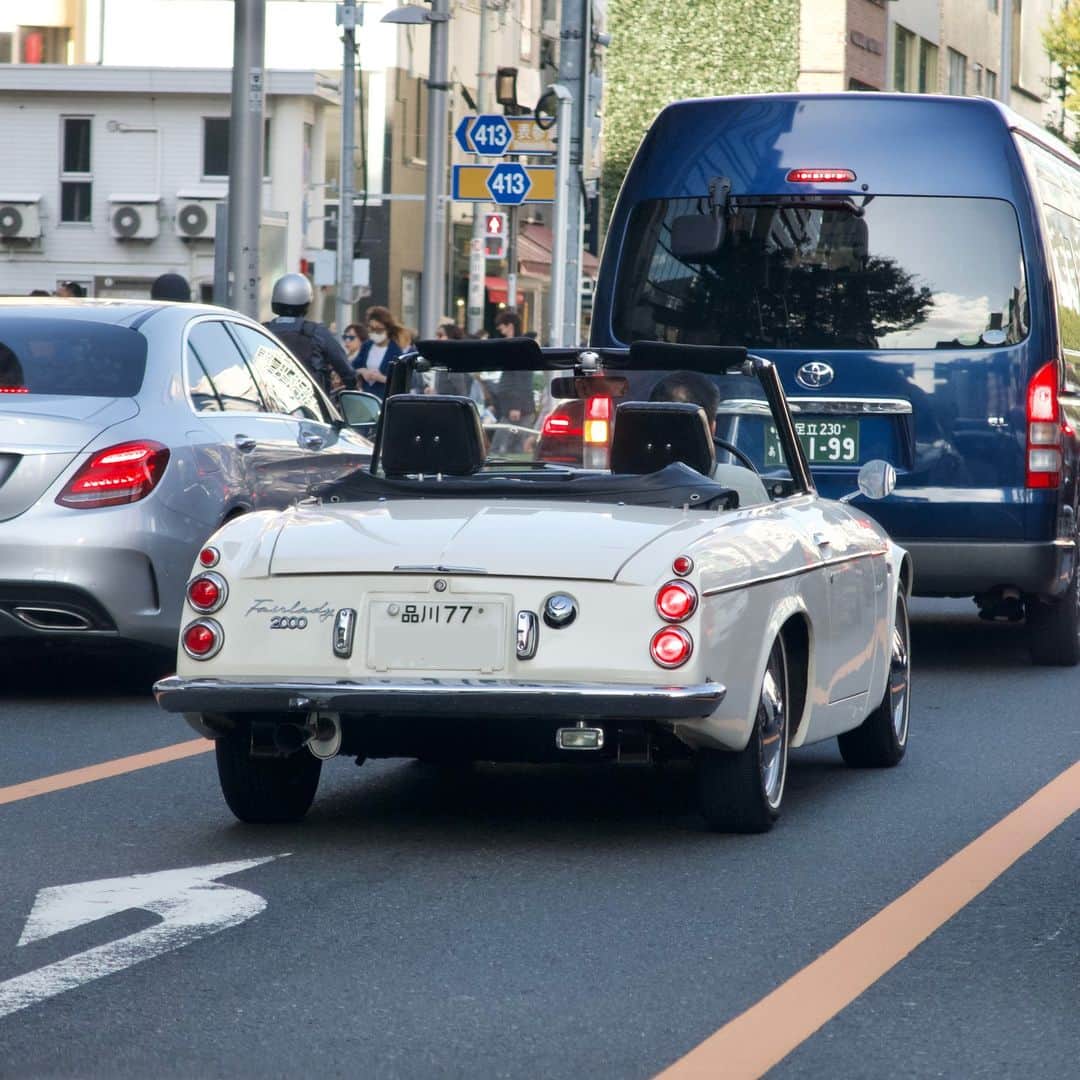 高野寛のインスタグラム：「#fairlady2000 #SR311」