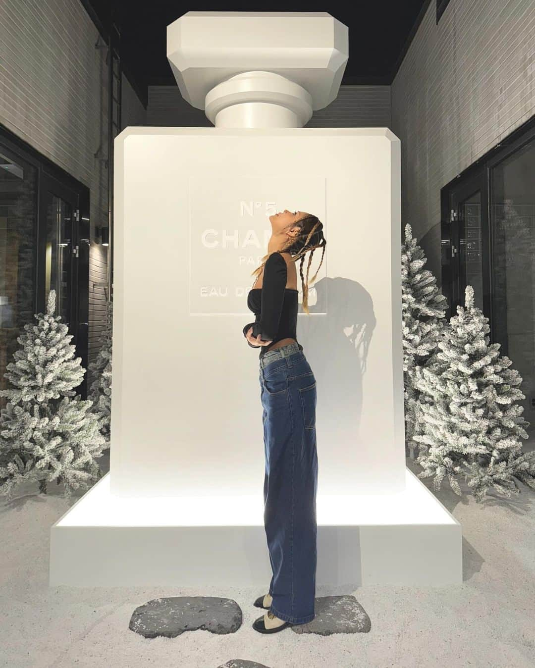 アン・アルムさんのインスタグラム写真 - (アン・アルムInstagram)「#광고 @CHANEL.BEAUTY @CHANEL.BEAUTY.KOREA #CHANELPARFUMEURMASTERCLASS  #샤넬조향마스터클래스 #샤넬향수」10月18日 22時47分 - ahnahr