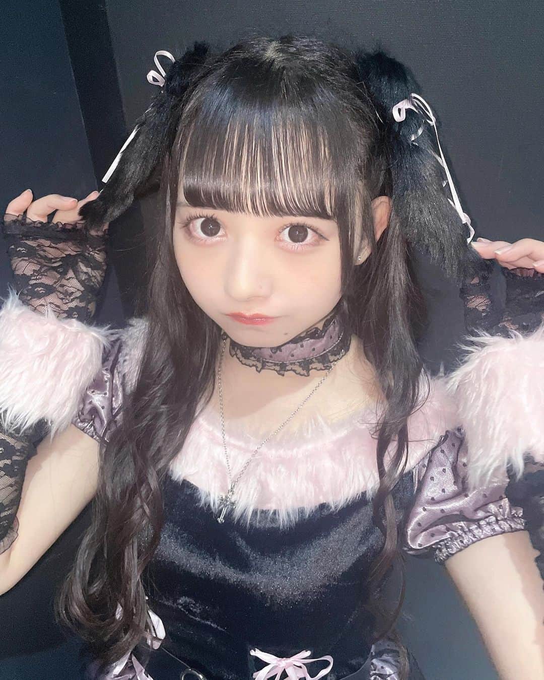 のインスタグラム：「去年の黒うさぎさん〜՞- -՞ これお気に入りだったなー、」