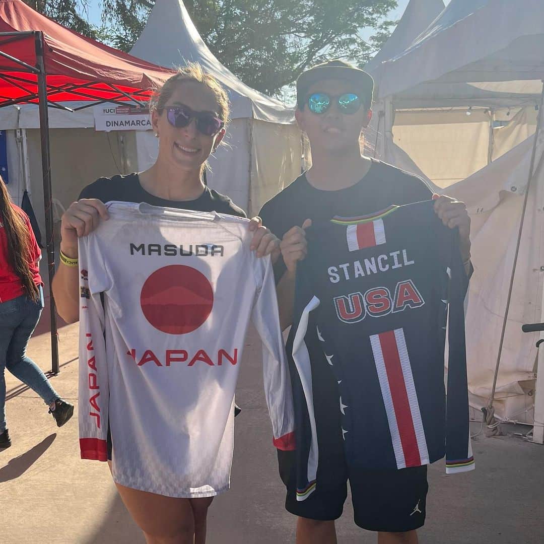 増田優一さんのインスタグラム写真 - (増田優一Instagram)「World Cup season done! Back home from last 4rounds in Argentina. 1 final and 3quarter finals. It’s been interesting to doing whole rounds traveling around the world, sometimes has some troubles but still enjoyed what I’m doing! I want to say thank you to everyone behind me to make this season possible!🙌 • ワールドカップシリーズ終わりました！最後の4戦はアルゼンチンで行われ、決勝に1回進み、他の3戦は1/4決勝敗退でした。6月にトルコから始まり、ヨーロッパを中心に回り、最後は南アメリカ、アルゼンチンで終えました。今年がU23最後の年で、2回決勝に行けました。U23カテゴリーでまだ甘いですが、少しずつレースが出来るようになってきていると体感していると共にもっとレースしたいと思いました。全てのレースを回ることができ、サポートして頂いている皆さんに感謝の気持ちでいっぱいです。まだまだレベルを上げないといけないので、厳しい年になりますが、来年に向けてトレーニング頑張ります！　 ありがとうございました👊 Pc @navadanet  #TenBMXCommandments #SantiagoDelEstero #509」10月19日 9時07分 - you1masuda_