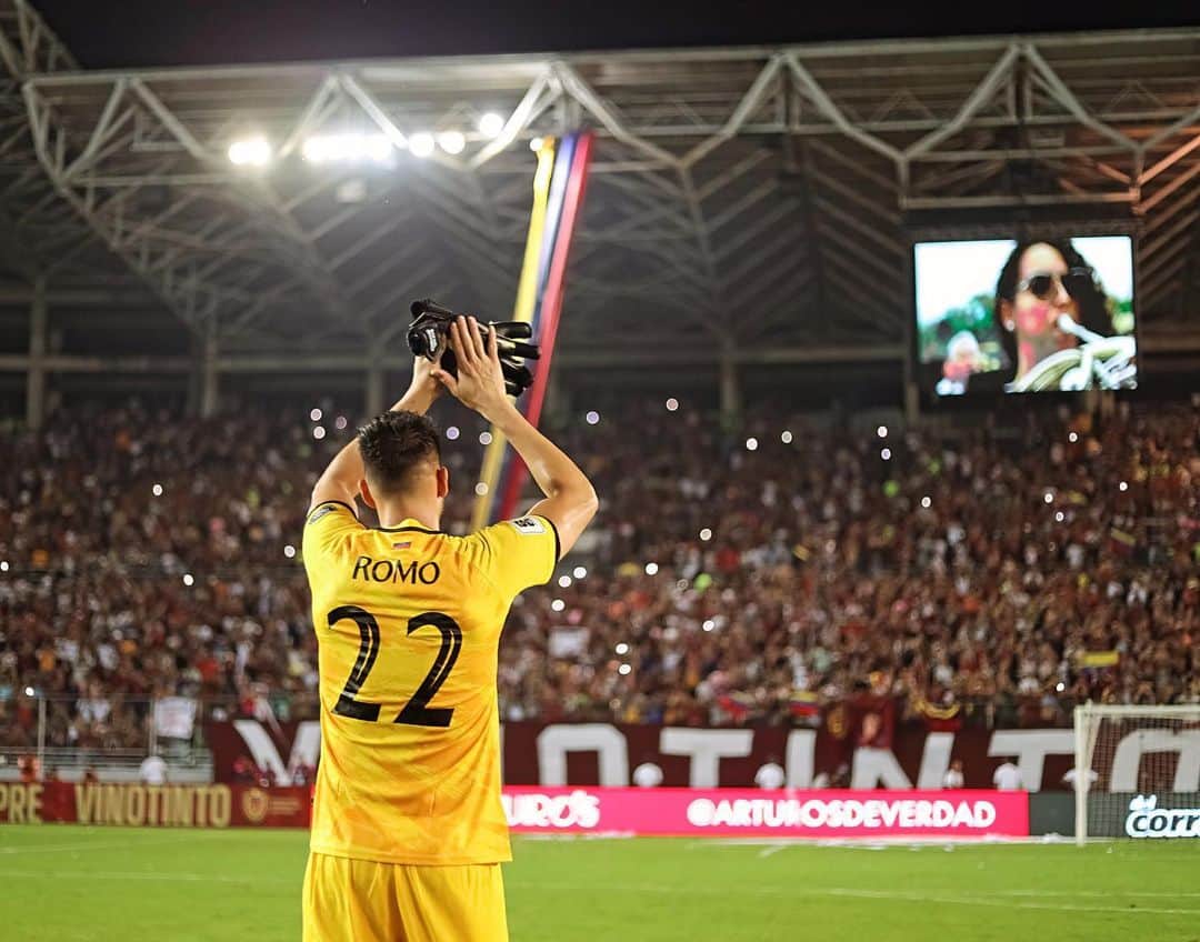ラファエル・ロモのインスタグラム：「Gracias Maturin 🙌🏽 Gracias VENEZUELA 🇻🇪 @selevinotinto」
