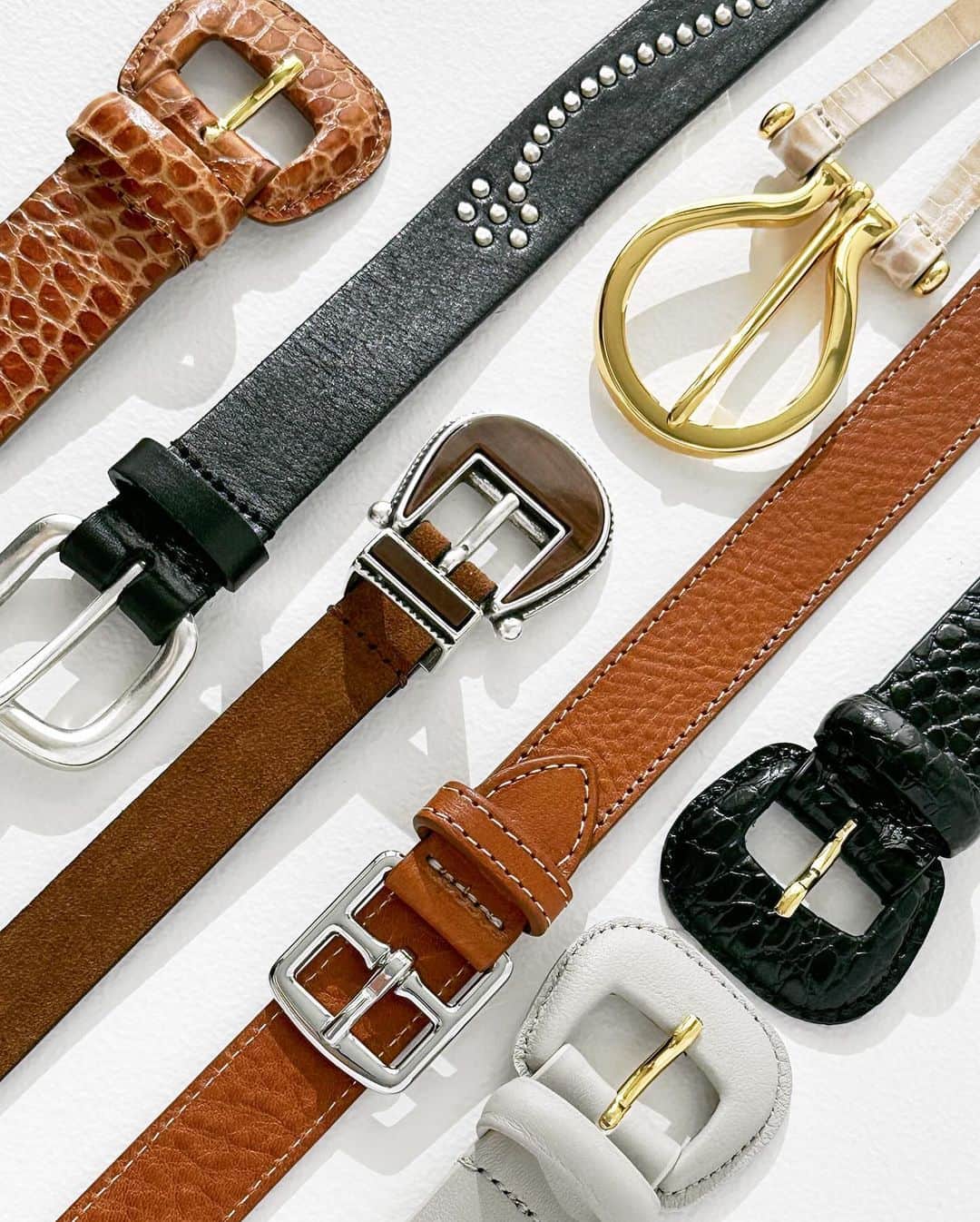 Shopbopさんのインスタグラム写真 - (ShopbopInstagram)「BELT IT: @theofficialandersons's latest made-in-Italy styles really stack up—swipe for proof.」10月19日 9時37分 - shopbop