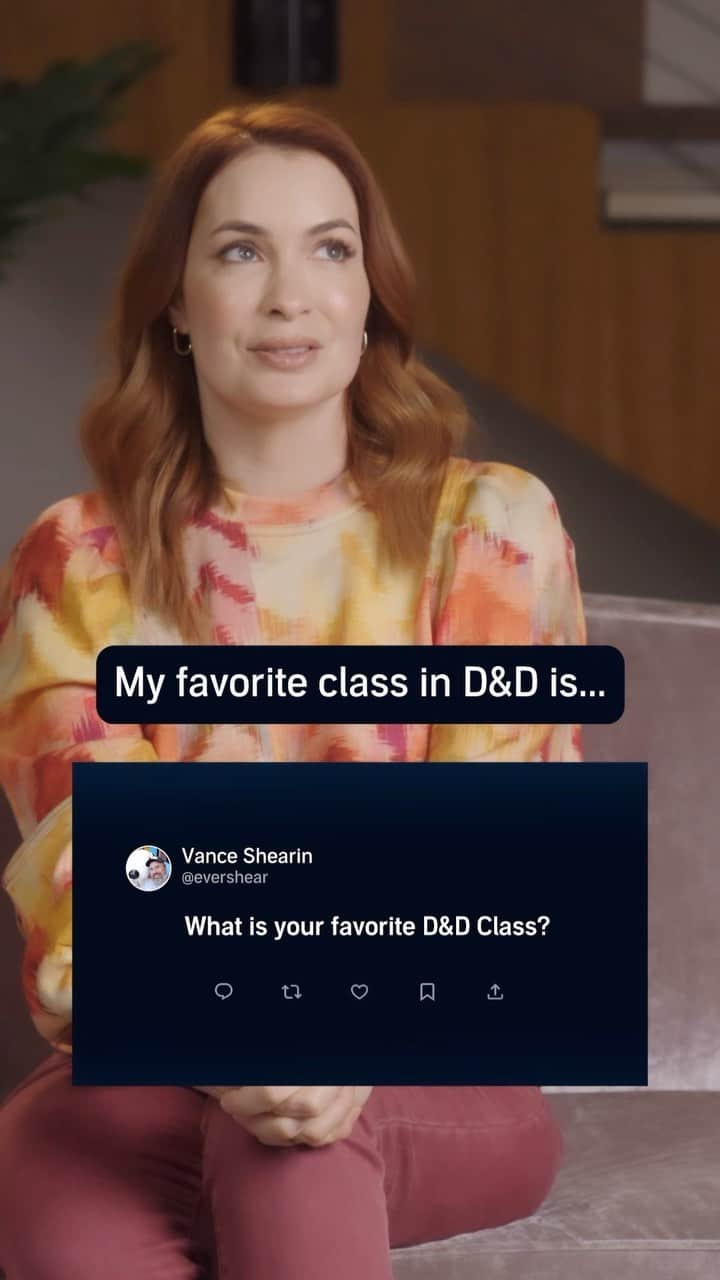 フェリシア・デイのインスタグラム：「@audible asked audience for questions and I answered them! Download Third Eye now! Link in bio!!! #thirdeye #feliciaday」