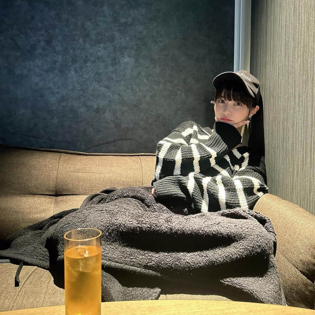 岸明日香さんのインスタグラム写真 - (岸明日香Instagram)「🤔  😪」10月19日 1時38分 - aspoo02