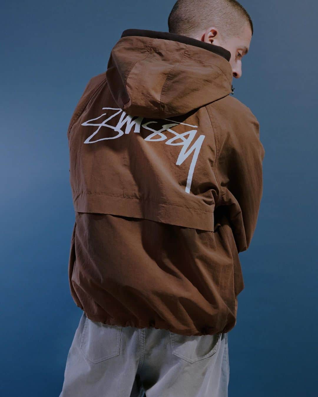 Stüssyのインスタグラム：「new gear for Fall...  ...available worldwide at select chapter stores and stussy.com on Friday, October 20th at 10am」