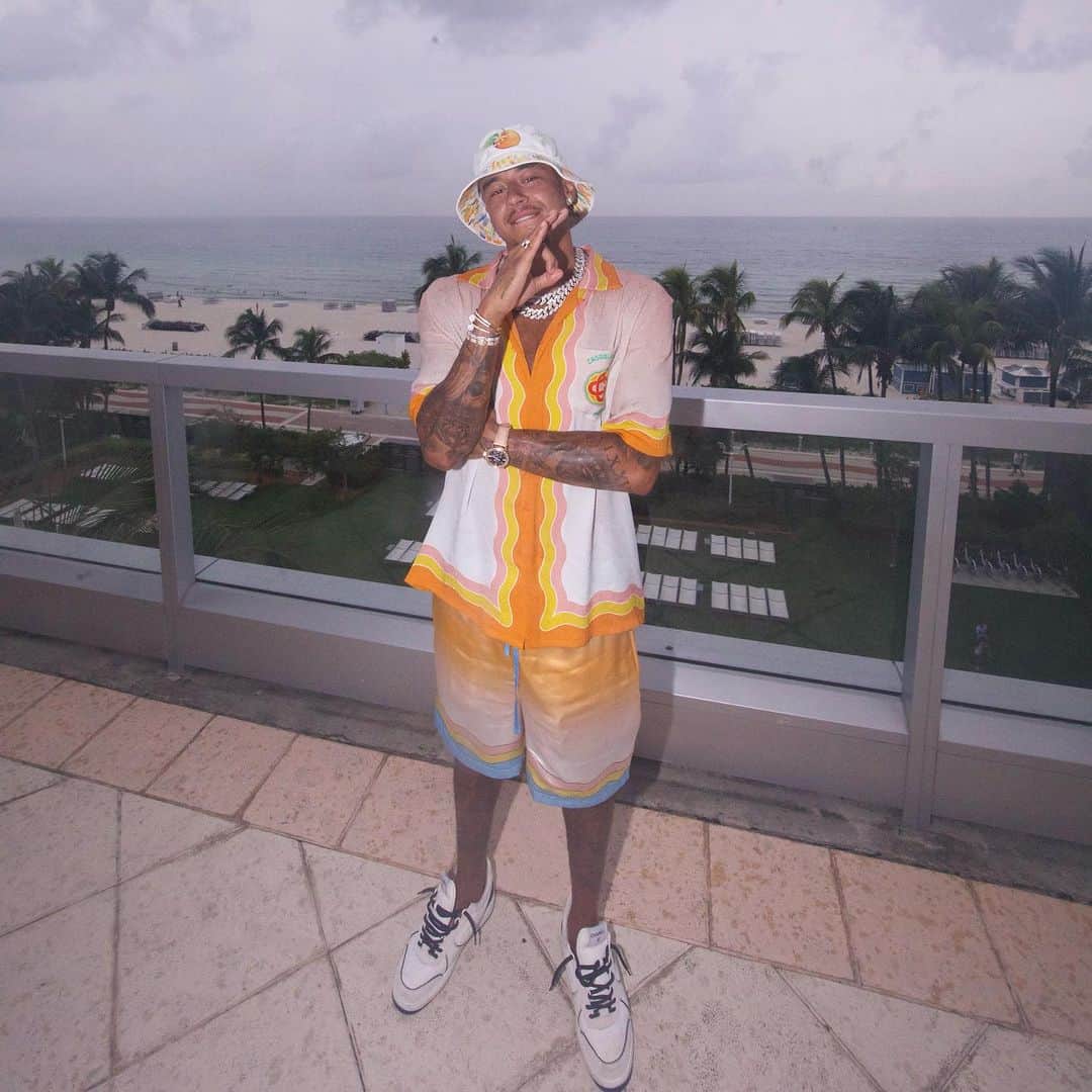 ジェシー・リンガードのインスタグラム：「Everything I’ve been wanting manifesting for my life 🦋  Outfit sourced via @theeditldn」