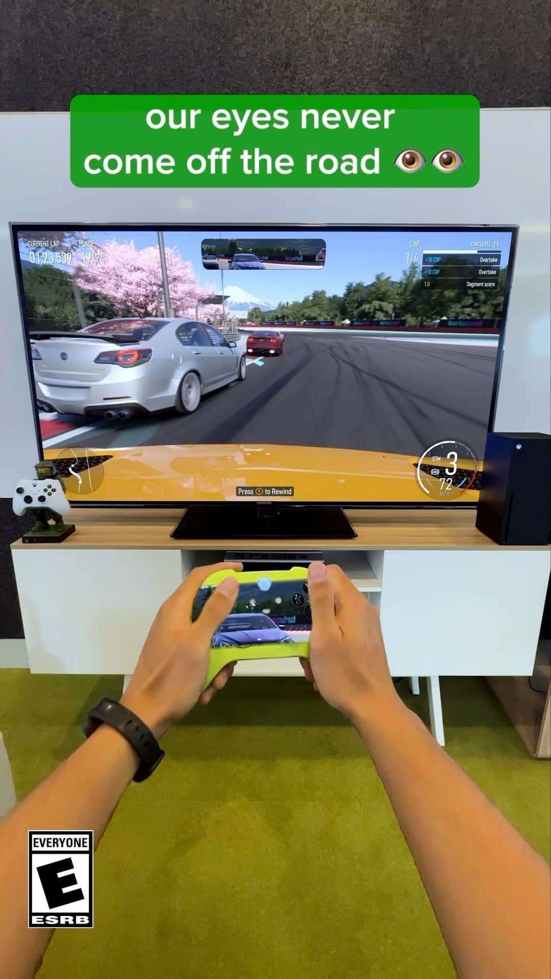 Xboxのインスタグラム：「The immersivest immersive racing experience yet, courtesy of the green screen controller and @forzamotorsport」