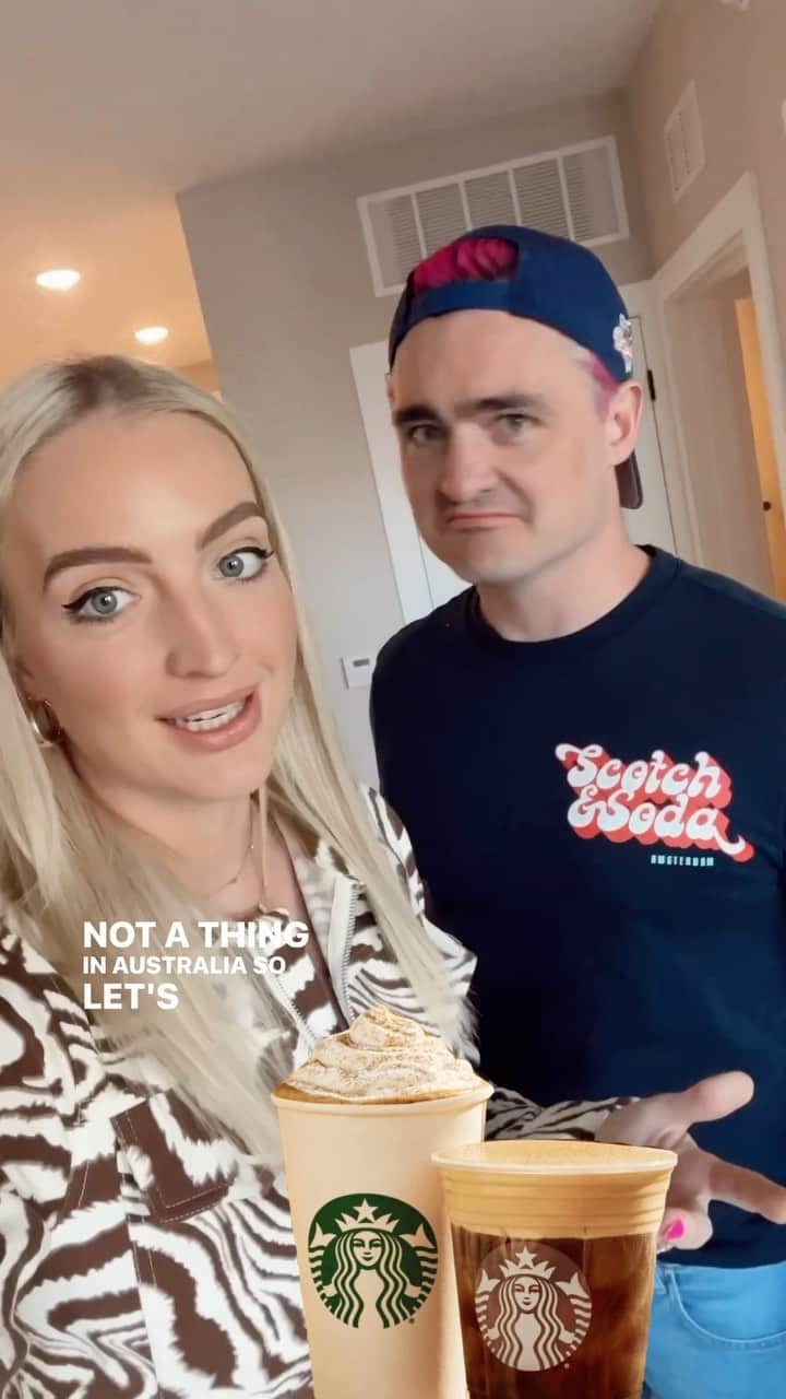 シェパードのインスタグラム：「Here we are trying our first pumpkin spiced latte! It’s a yes from Emma and a no from Amy 🤣」