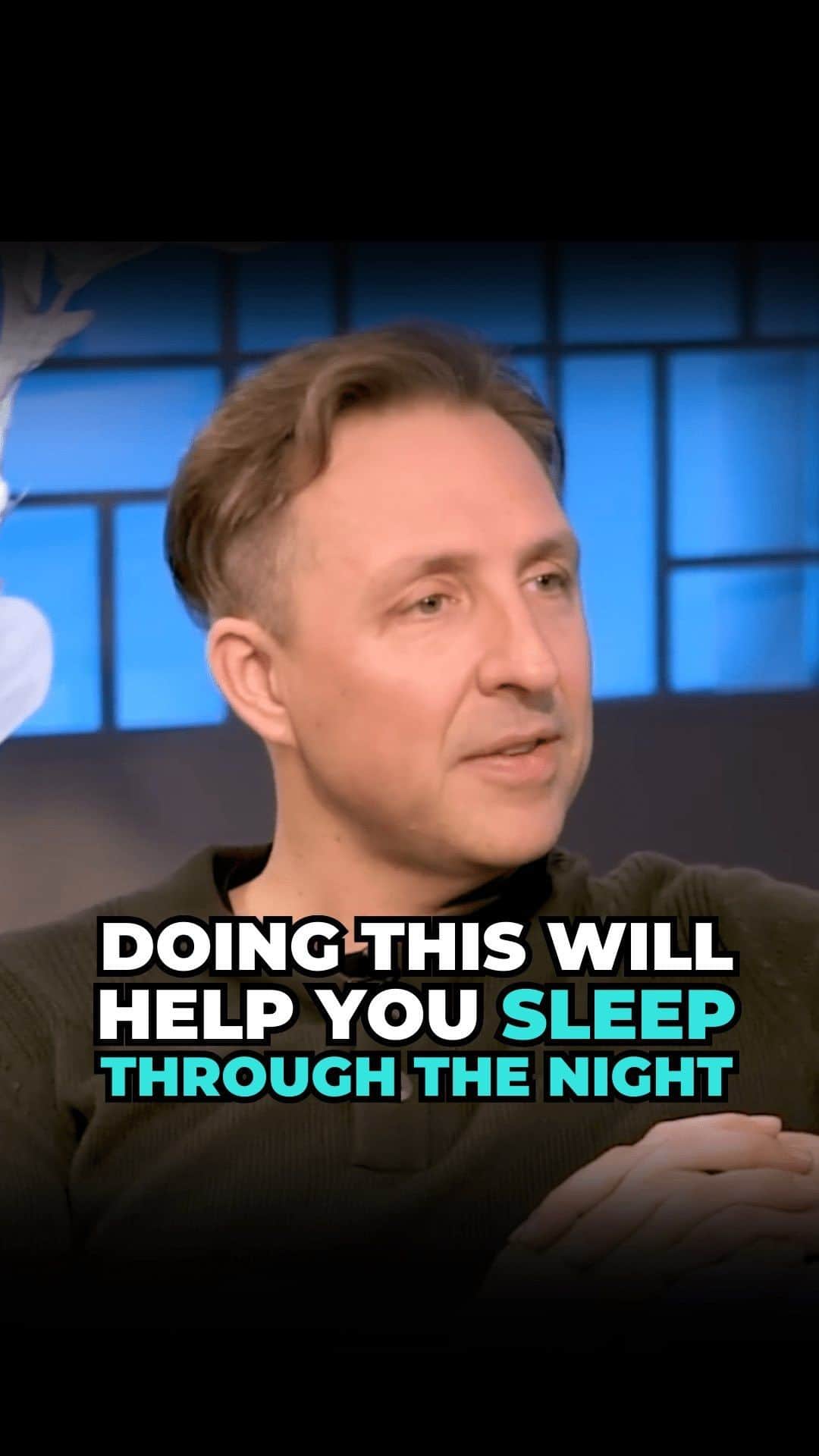 デイヴ・アスプリーのインスタグラム：「Doing this will help you sleep through the night. 👆🏼  (via @tombilyeu)  #DaveAsprey #Biohacking #Biohacker #Biohacked #Sleep」