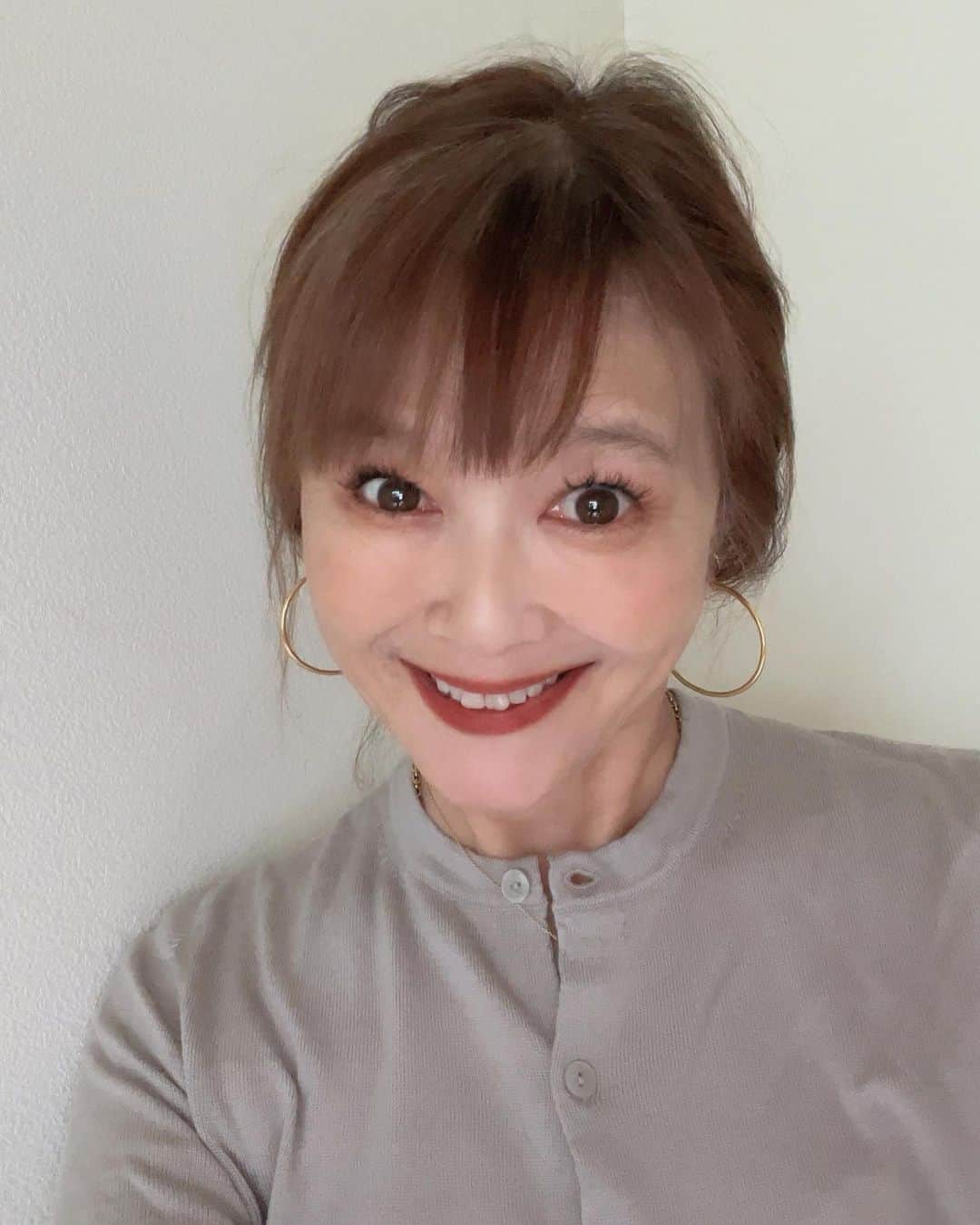高見恭子さんのインスタグラム写真 - (高見恭子Instagram)「あなたがあなたをいちばんに優しく楽しんで解き放し生きていきましょう。  #lifeisbeautiful  #kyokotakami  #高見恭子」10月19日 6時16分 - takami_kyoko