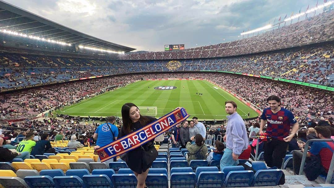 CANAのインスタグラム：「#campnou #fcbarcelona #soccer #spain #🇪🇸」