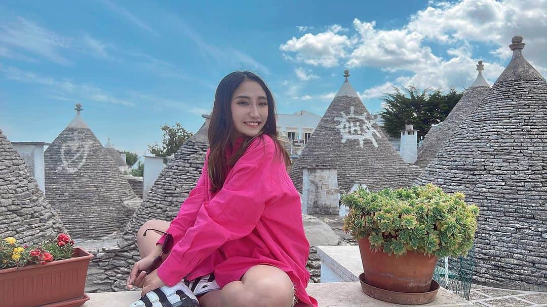 CANAのインスタグラム：「#arbelobello #italy #🇮🇹」