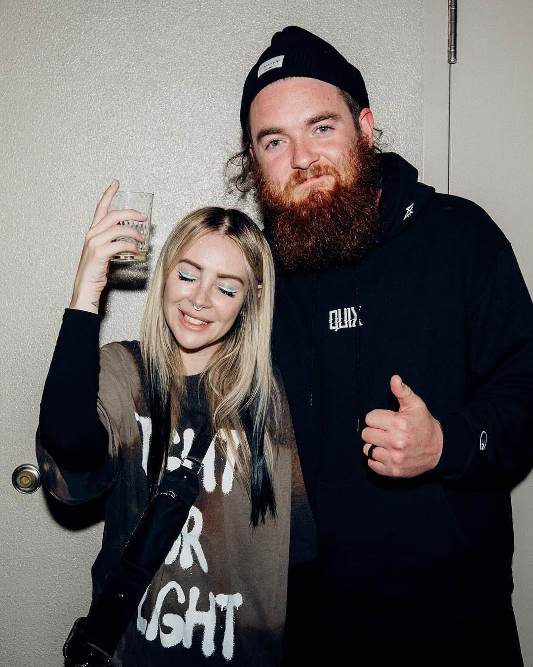 アリソン・ワンダーランドさんのインスタグラム写真 - (アリソン・ワンダーランドInstagram)「babe WAKE UP new Alison Wonderland song is dropping . WAKE UP with @quixofficial is out this Friday. Presave link in bio」10月19日 7時11分 - alisonwonderland