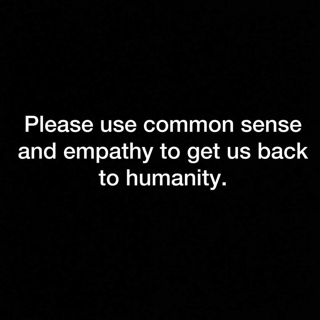 ボリス・コジョーのインスタグラム：「I mourn all the innocent Israeli and Palestinian civilians brutalized or lost to a violent conflict driven by the horrors of terrorism and war.   I call for an immediate humanitarian ceasefire in Gaza.  This is a travesty.」