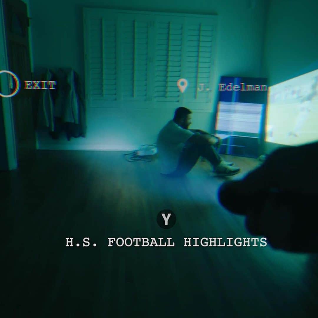 ジュリアン・エデルマンのインスタグラム：「POV: I just pulled up my Hudl highlights at the postgame  Check out our new sketch using the link in bio. Couple very fun cameos in there 🤝」