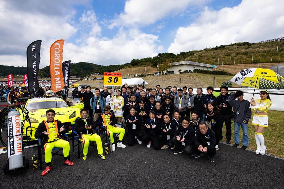 織戸学さんのインスタグラム写真 - (織戸学Instagram)「2023 superGT  autopolis  今回も多くの応援有り難う御座いました。  三重からも 多くの応援 有り難う御座いました。  早いもので もう残るは最終戦  思い切り  今回の レースも 500も 300も  素晴らしいレース  優勝された teamの関係者の皆様  おめでとう御座います。  #maxorido  #GRGarageSuzukaカローラ三重 #トヨタカローラ三重 #GRGarage四日市 #gr86 #toyota #apr #supergt #yokohama #advan #rays #maxorido #織戸学 @gr_garage_yokkaichi  @grgaragesuzukacorollamie  @apr  #supergt #supergt2023」10月19日 8時34分 - maxorido