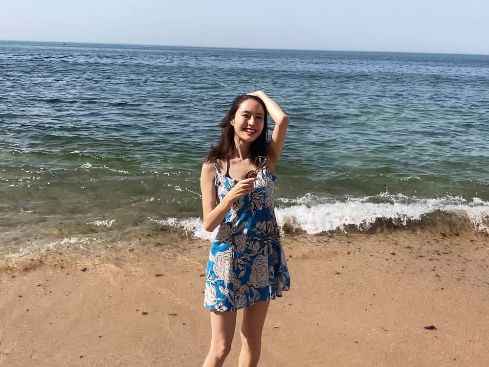 水野瑛さんのインスタグラム写真 - (水野瑛Instagram)「. 本日から、これまでの活動名を改めて 七海 瑛 (ななみ あきら) という名でお仕事をさせていただくことになりました。 事務所の方々に一緒に考えてもらって、 今日、ドキドキしながら決まった名前を見せてもらって、 なんだか新しい命を授けられた気持ちになっています。 もちろん由来があるのだけど、それはいつか、メディアでお話するというのをひとつの夢にしたいと思います☺︎ . Today I was given my new stage name from my manager and from now, I am Nanami Akira! In Japanese letters Nanami is written like 七海, and 七 means seven, 海 means ocean.  I do really love how it sounds and now I’m feeling like the new chapter of my life has truly began and here is new me. Can’t wait you guys to see my new name on the screen!!」10月19日 18時43分 - 4aki15