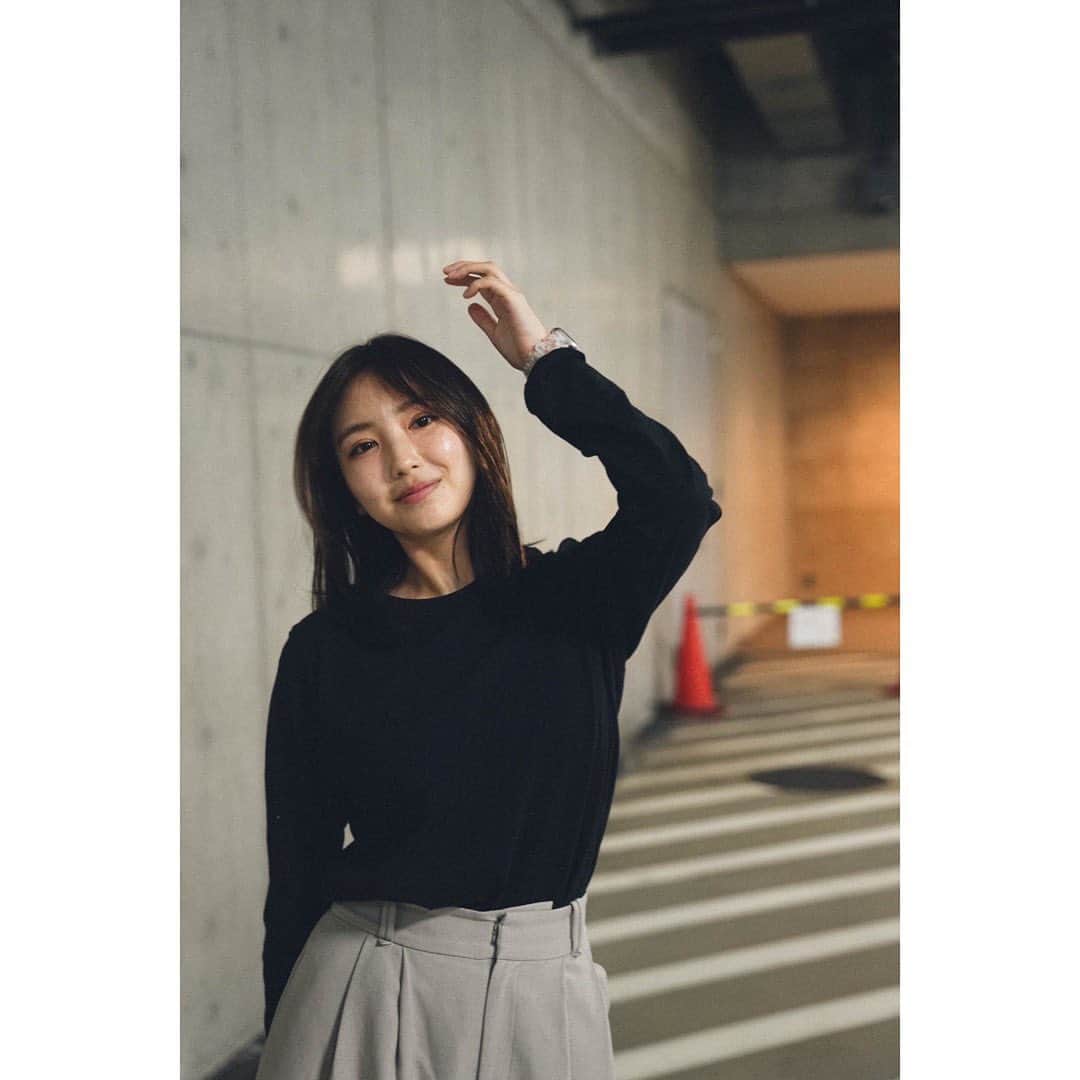沢口愛華のインスタグラム：「まあ、結局、ぴーす。」