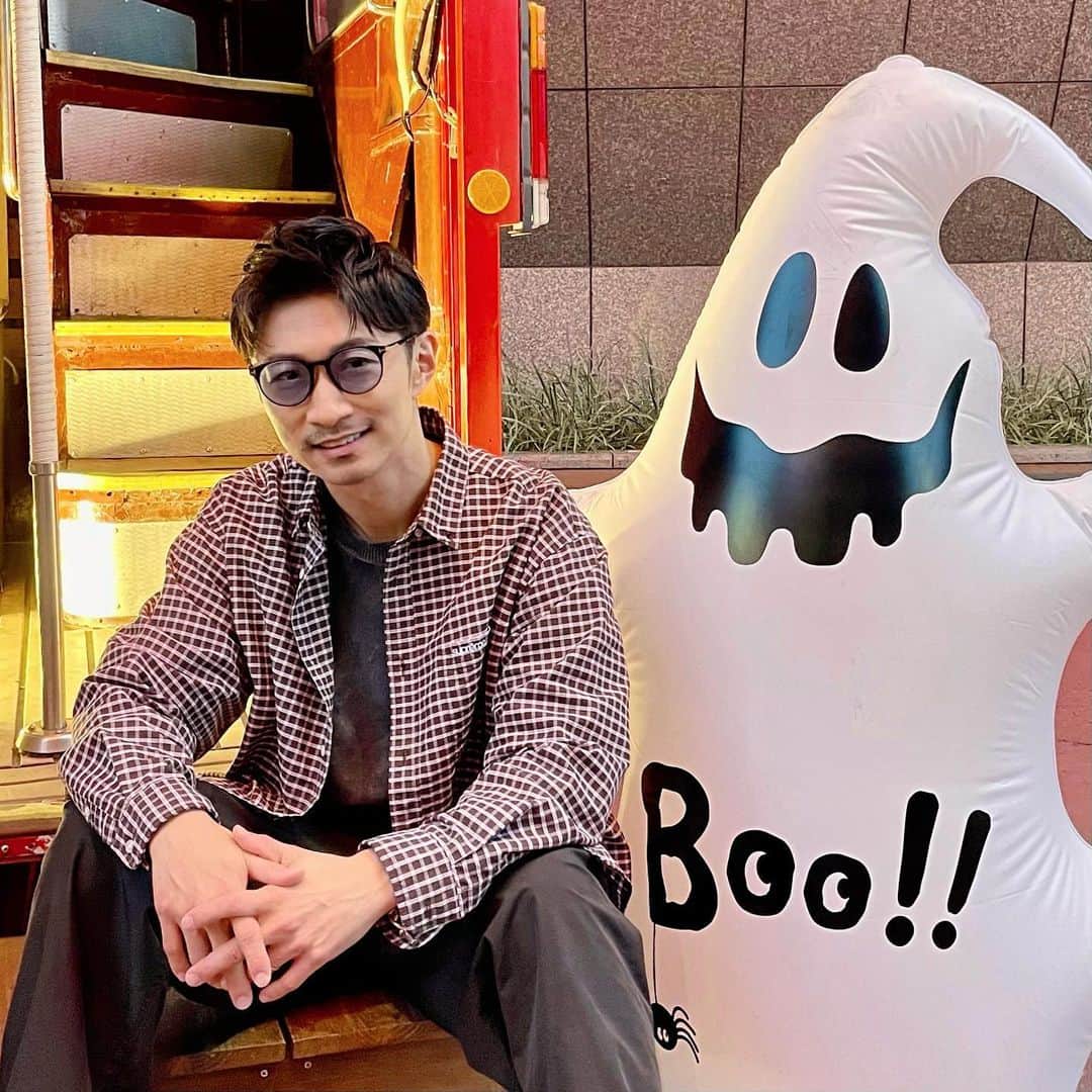 のインスタグラム：「🗼の麓がハロウィン仕様に🎃👻✨ #2階🤫」