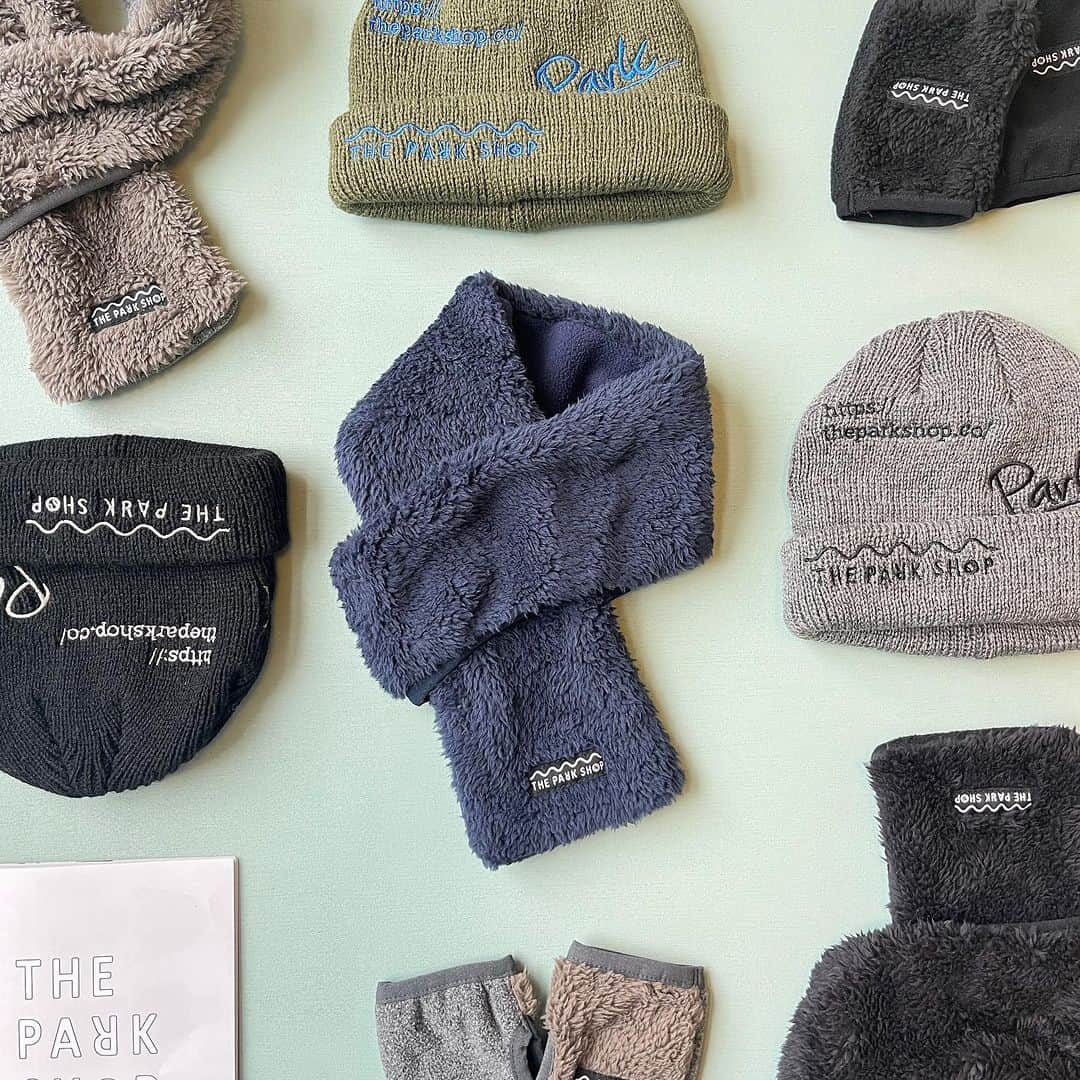 のインスタグラム：「【new arrival】 ＜THE PARK SHOP ＞ . 防寒小物が続々と入荷しています⛄️ シンプルなデザインでコーディネートに取り入れやすい防寒アイテムです‼️ . ▶ Ramdom PARK ニットキャップ 5541-0172-207 ¥3,960（税込）  ▶︎ Daily マフラー 5545-0034-207 ¥3,630（税込） . ▶ Daily ミトン 5546-0022-207 ¥2,970（税込） . ※画像右下の【保存ボタン】で後から探しやすくなります💫 . #kodomobeams #beams #daikanyama  #こどもビームス #ビームス #代官山 #tokyo #japan #trip #theparkshop #ザパークショップ #ニットキャップ #マフラー #ミトン #東京 #こどもふく #도쿄 #아기옷 #도쿄쇼핑 #여행 #일본여행  新作アイテムはプロフィールのリンク🔗からビームス公式サイト、こども ビームスページをチェック❗️ ※お問い合わせにつきましては、お電話にて承ります。」
