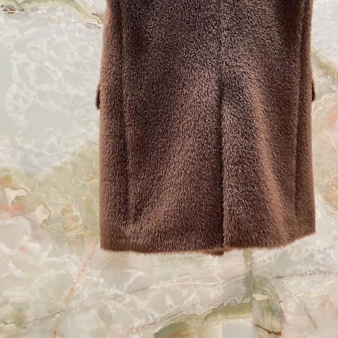 H BEAUTY&YOUTHさんのインスタグラム写真 - (H BEAUTY&YOUTHInstagram)「＜SAYAKA DAVIS＞  FUR VEST ¥86,900 TURTLE KNIT ¥43,780  #H_beautyandyouth #エイチビューティアンドユース @h_beautyandyouth  #BEAUTYANDYOUTH #ビューティアンドユース #Unitedarrows #ユナイテッドアローズ #sayakadavis」10月19日 12時40分 - h_beautyandyouth