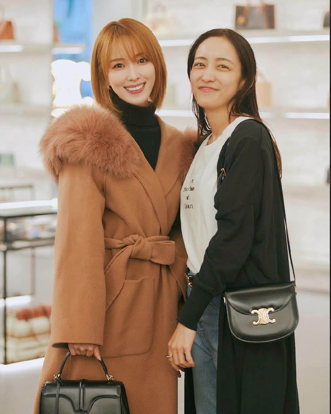瀬戸早妃のインスタグラム：「CELINEのイベントいってきました🐿🍁 ファッションの秋、食欲の秋、投資の秋、みんなはどんな秋楽しんでますか？🧡 @celine  #celine #CELINEコーデ #セリーヌ #ファッションの秋」