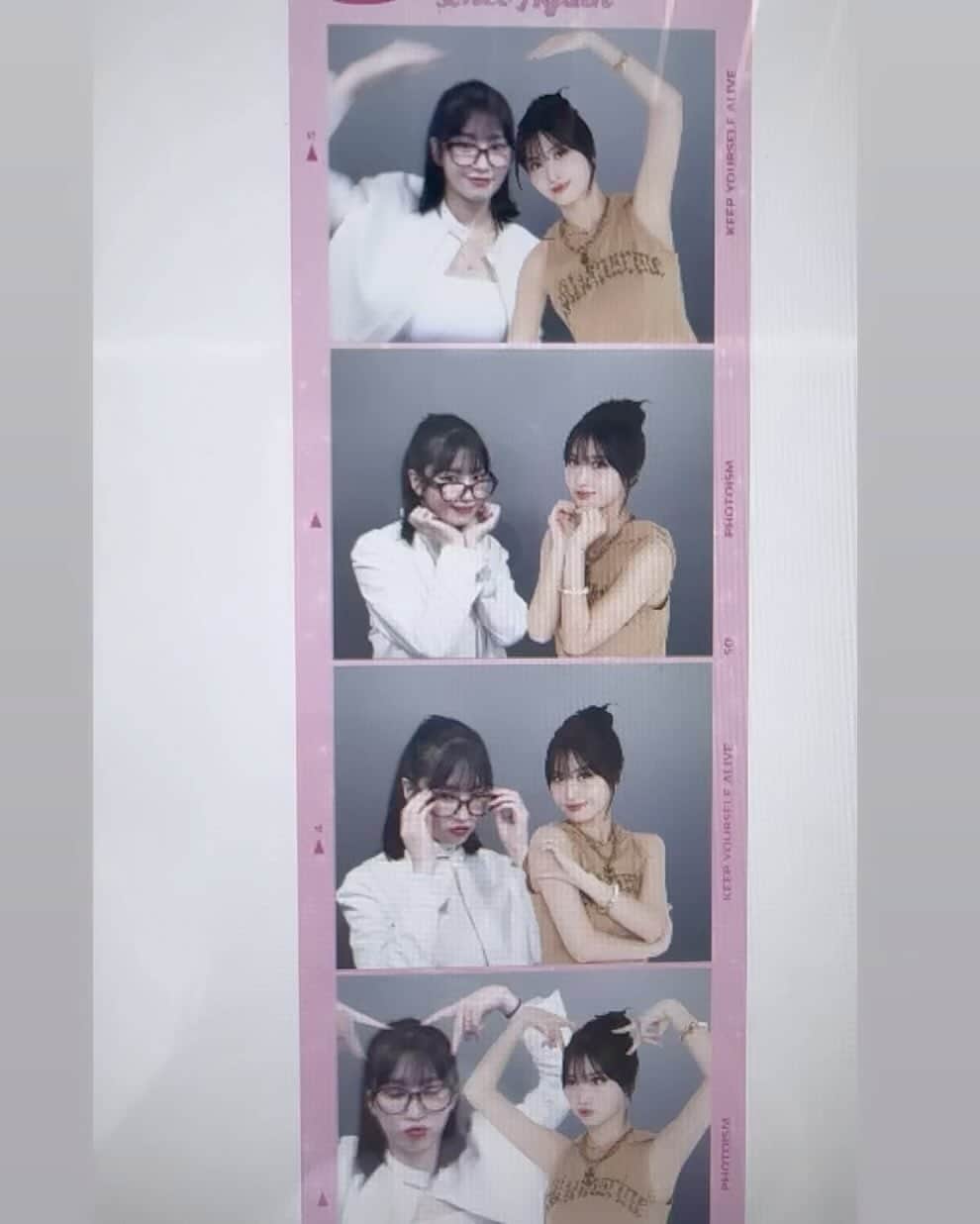 のインスタグラム：「나랑 어색하게 사진 찍기🐻🩶」