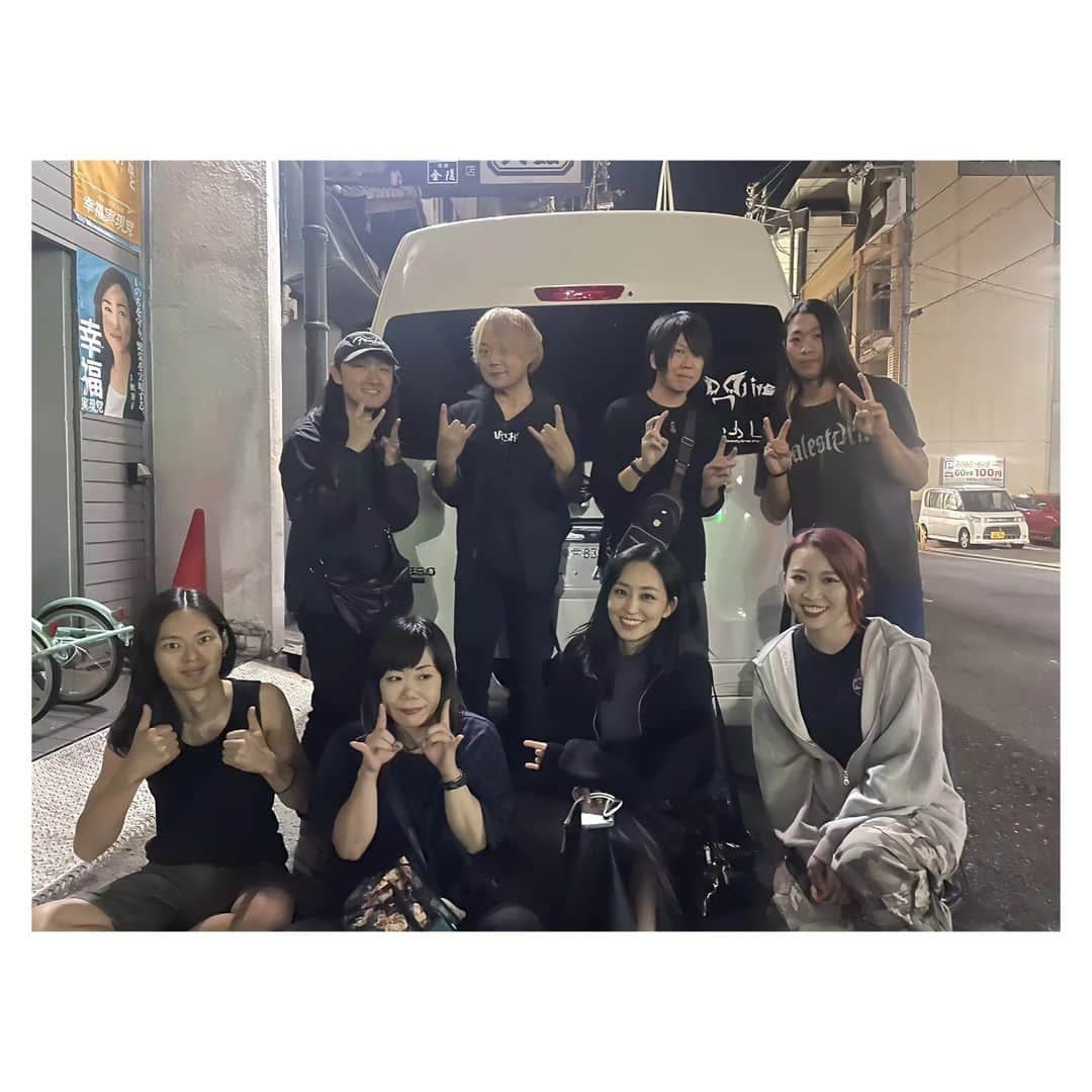 D_Driveのインスタグラム：「D_Drive & THE・ステレオギャング📷  前回の高知BAY5 SQUARE と高松Nashville でのライブで対バンでした！  高知ではNooga Wareeも出演していただきました！  皆様ご来場ありがとうございました🤘🏻  #D_Drive #theステレオギャング #NoogaWaree」