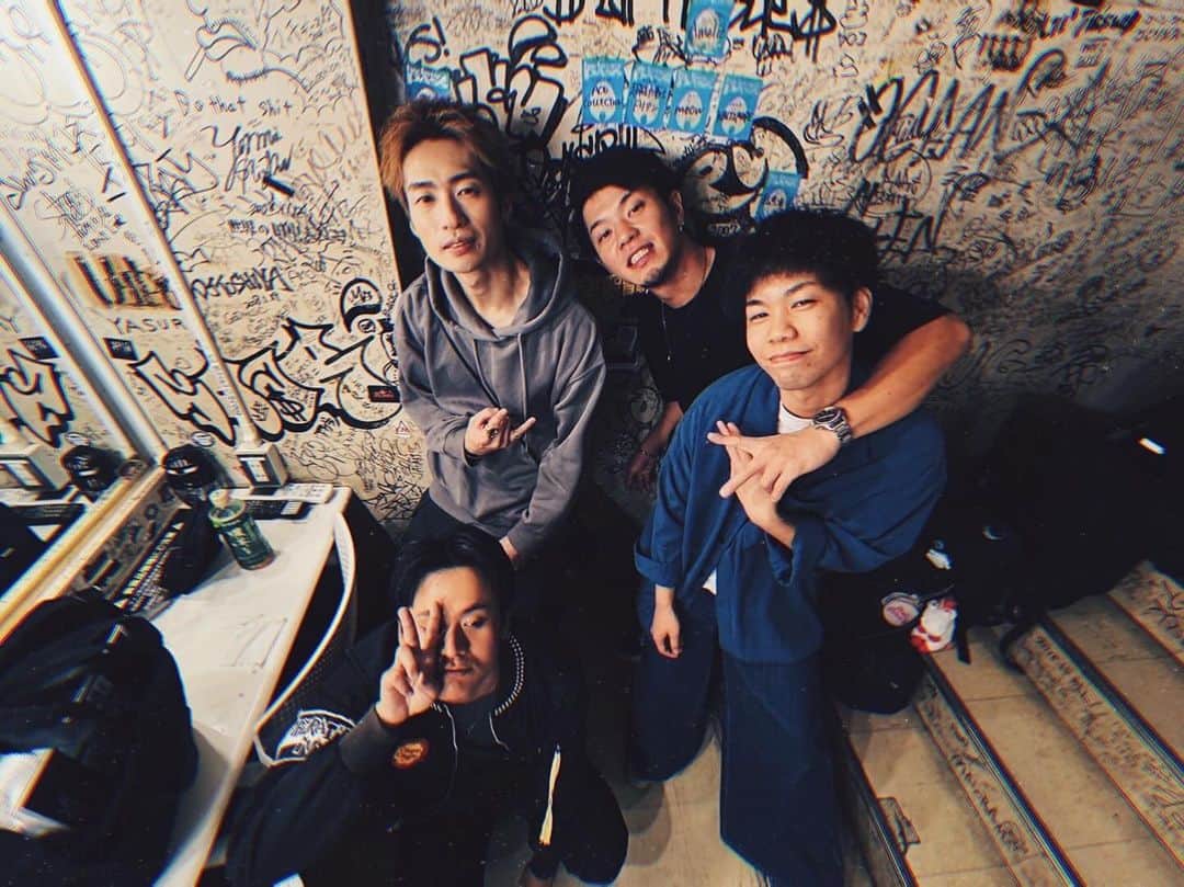 T-CHUのインスタグラム：「. DUAL MASK」