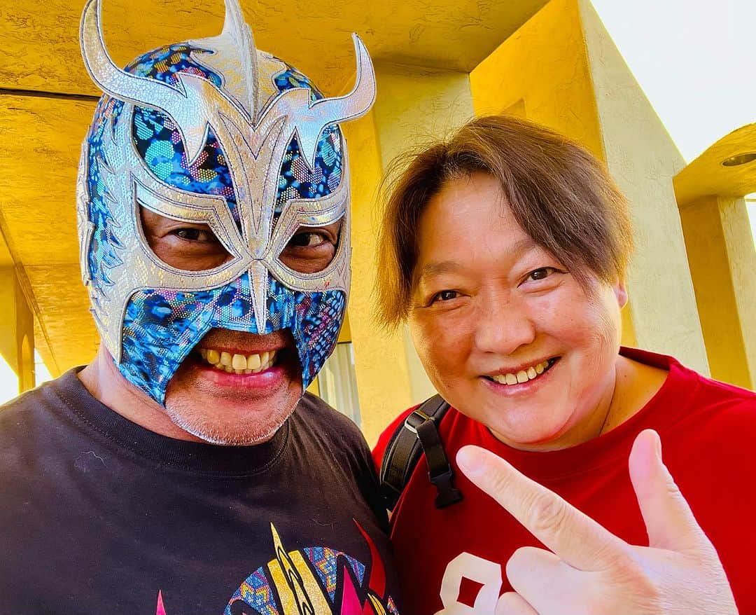 ウルティモ・ドラゴンさんのインスタグラム写真 - (ウルティモ・ドラゴンInstagram)「@chigusanagayo  @dragongate_pro  @toru.kido  @ud_tiendaoficial  @westcoastproofficial  @pwrevolution  #sanfrancisco  #crushgals  #クラッシュギャルズ  #puroresu」10月19日 14時12分 - ultimodragon_oficial